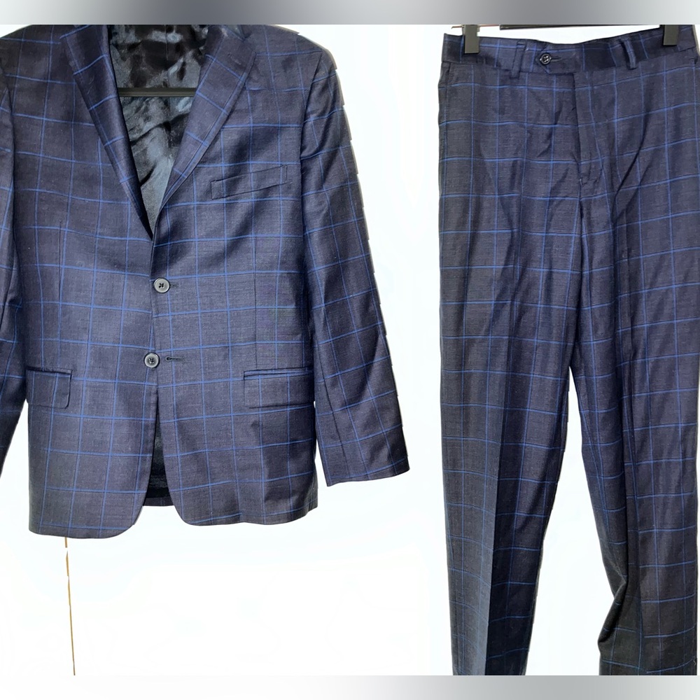 Michael Kors- size 16R navy plaid suit set. Like new